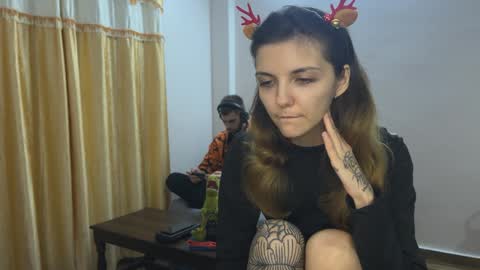 Isla  Chase online show from 12-06-24, 03:33