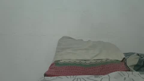 Paul Mklain online show from 03-12-25, 03:57