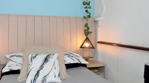 PAULINA  online show from 01-29-25, 08:35