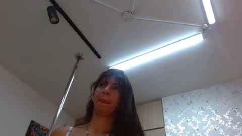 Paulina Rubio online show from 02-03-25, 07:21