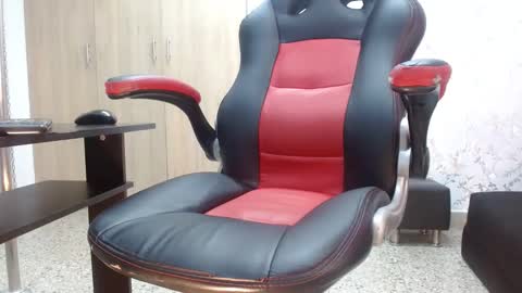 Paulina Rubio online show from 02-28-25, 07:25