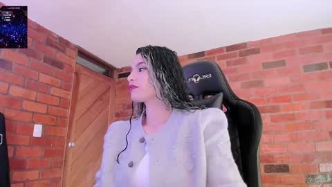 Paulina online show from 01-01-25, 02:19