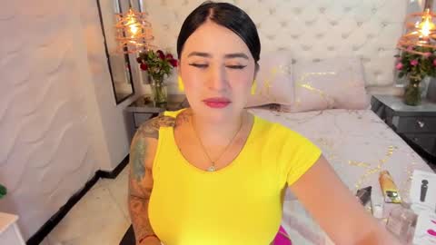 paulinabelen21 online show from 02-21-25, 03:56