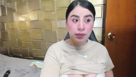 paulinabelen21 online show from 05-12-26, 04:09