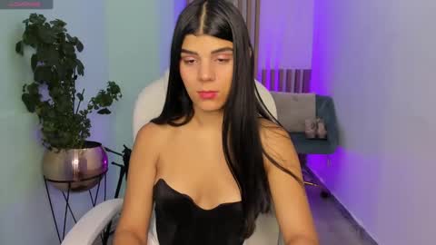 Snapshot of paulinabelle chatting on 01-30-25, 04:16 Paulina Belle online show from 01-30-25, 04:16