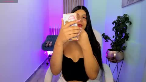 Snapshot of paulinabelle chatting on 02-06-25, 04:53 Paulina Belle online show from 02-06-25, 04:53