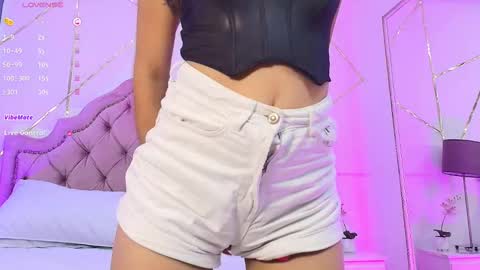 Snapshot of paulinabelle chatting on 03-02-25, 03:27 Paulina Belle online show from 03-02-25, 03:27