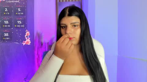 Paulina Belle online show from 05-17-26, 01:18