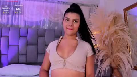 Paulina Belle online show from 07-22-26, 02:20