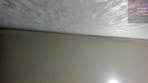 PaulinaSaennz online show from 06-15-26, 12:18