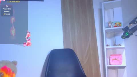 paulina online show from 04-29-26, 05:41