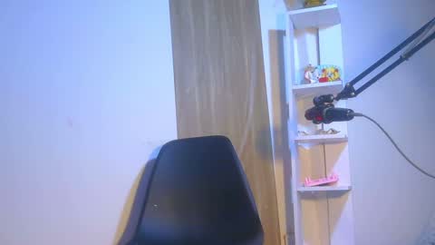 paulina online show from 04-30-26, 08:57