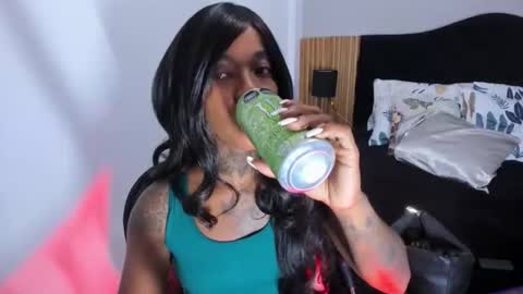 Pauline online show from 03-23-26, 03:10