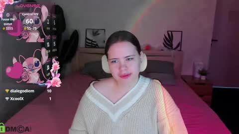 Erica online show from 10-26-25, 01:33