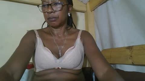 pauline online show from 02-06-26, 07:17