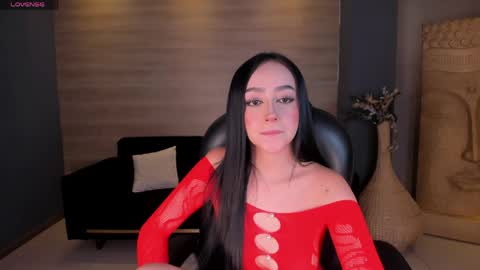 Pauline Sanz online show from 05-26-26, 07:10