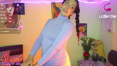 Snapshot of paulixs chatting on 04-21-26, 10:01 Paula San online show from 04-21-26, 10:01