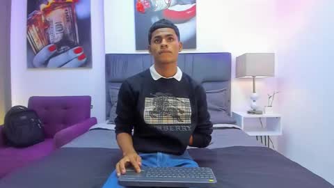 Snapshot of paull_cassidy chatting on 09-30-25, 09:09 Paull Cassidy online show from 09-30-25, 09:09