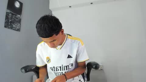 Snapshot of paull_cassidy chatting on 10-11-25, 07:12 Paull Cassidy online show from 10-11-25, 07:12