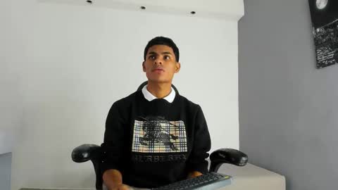 Snapshot of paull_cassidy chatting on 10-13-25, 07:14 Paull Cassidy online show from 10-13-25, 07:14