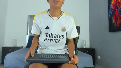 Snapshot of paull_cassidy chatting on 10-28-25, 08:55 Paull Cassidy online show from 10-28-25, 08:55