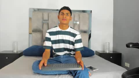 Snapshot of paull_cassidy chatting on 11-01-25, 07:27 Paull Cassidy online show from 11-01-25, 07:27