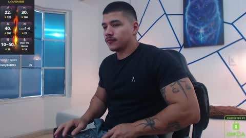 Snapshot of paulo_allen chatting on 12-21-24, 01:10 Paulo online show from 12-21-24, 01:10