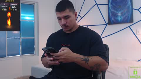 Snapshot of paulo_allen chatting on 12-26-24, 01:21 Paulo online show from 12-26-24, 01:21