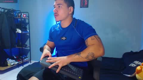 Snapshot of paulo_allen chatting on 02-19-25, 01:50 Paulo online show from 02-19-25, 01:50