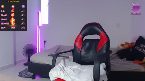 Snapshot of paulo_allen chatting on 03-04-26, 02:45 Paulo online show from 03-04-26, 02:45