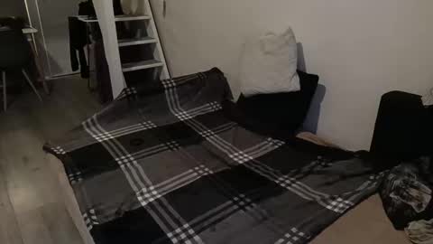 paulobascet online show from 02-26-25, 04:14