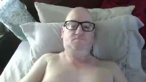 Snapshot of paulthehornyfurry chatting on 02-15-26, 02:14 Paul online show from 02-15-26, 02:14