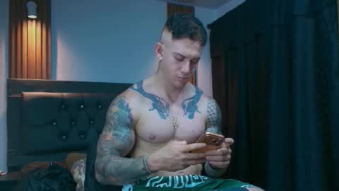 Snapshot of paulthompson_ chatting on 03-15-26, 06:30 Paul online show from 03-15-26, 06:30