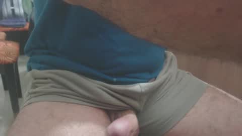 Snapshot of paulution chatting on 10-22-25, 03:07 Pool online show from 10-22-25, 03:07