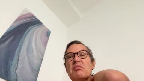 paulwill2377 online show from 12-22-25, 08:06