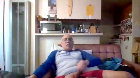 pawgkiller online show from 11-18-25, 03:45