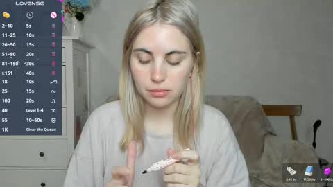 Allisses online show from 11-30-25, 08:07