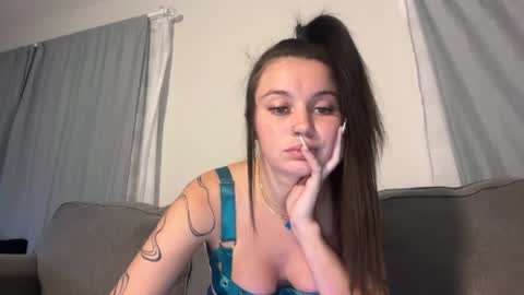 Payton Peach online show from 07-20-26, 05:44