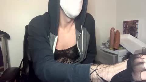 Snapshot of pcola8434 chatting on 10-13-25, 11:43 pcola8434 online show from 10-13-25, 11:43