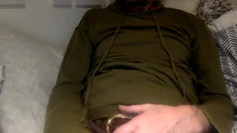 Snapshot of pea23 chatting on 12-08-24, 07:00 pea23 online show from 12-08-24, 07:00