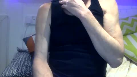 Snapshot of pea23 chatting on 01-21-25, 05:51 pea23 online show from 01-21-25, 05:51