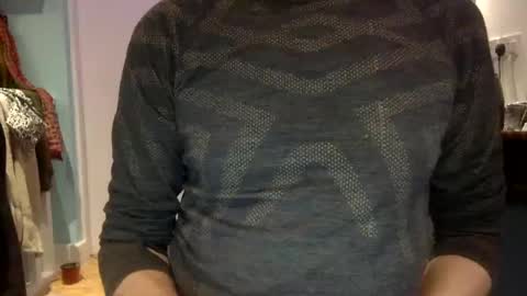 Snapshot of pea23 chatting on 01-27-25, 07:13 pea23 online show from 01-27-25, 07:13