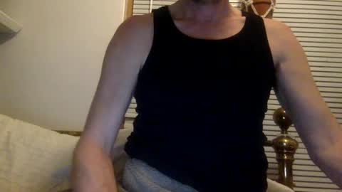 Snapshot of pea23 chatting on 02-26-25, 09:58 pea23 online show from 02-26-25, 09:58