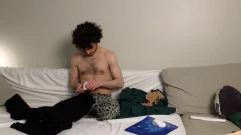 Snapshot of peachcreamcouple chatting on 12-01-25, 11:54 Lexy Peach online show from 12-01-25, 11:54