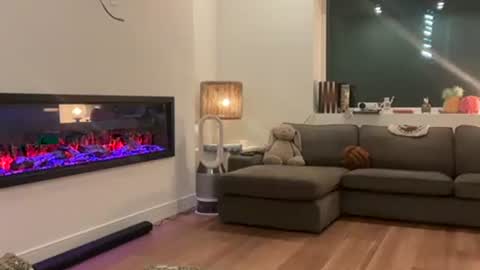 Snapshot of peacheekitty chatting on 04-01-26, 04:46 Effyyyyy online show from 04-01-26, 04:46