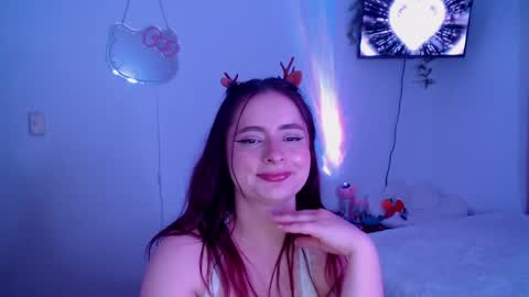 peacherry_ online show from 12-17-24, 04:34