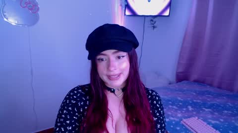 peacherry_ online show from 12-30-24, 04:09