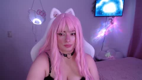 peacherry_ online show from 03-11-25, 02:32