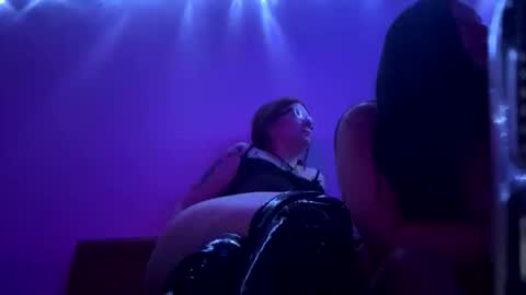 peachesandcream01 online show from 12-04-25, 02:21