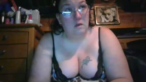 Snapshot of peachtree197 chatting on 02-16-25, 11:48 peachtree197 online show from 02-16-25, 11:48